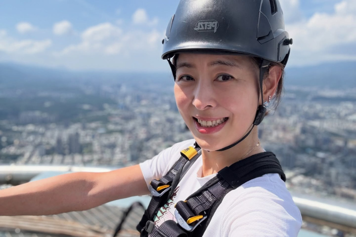 攀登101亂象出現！賈永婕稱「別硬上窗框小姐」被罵爆道歉了