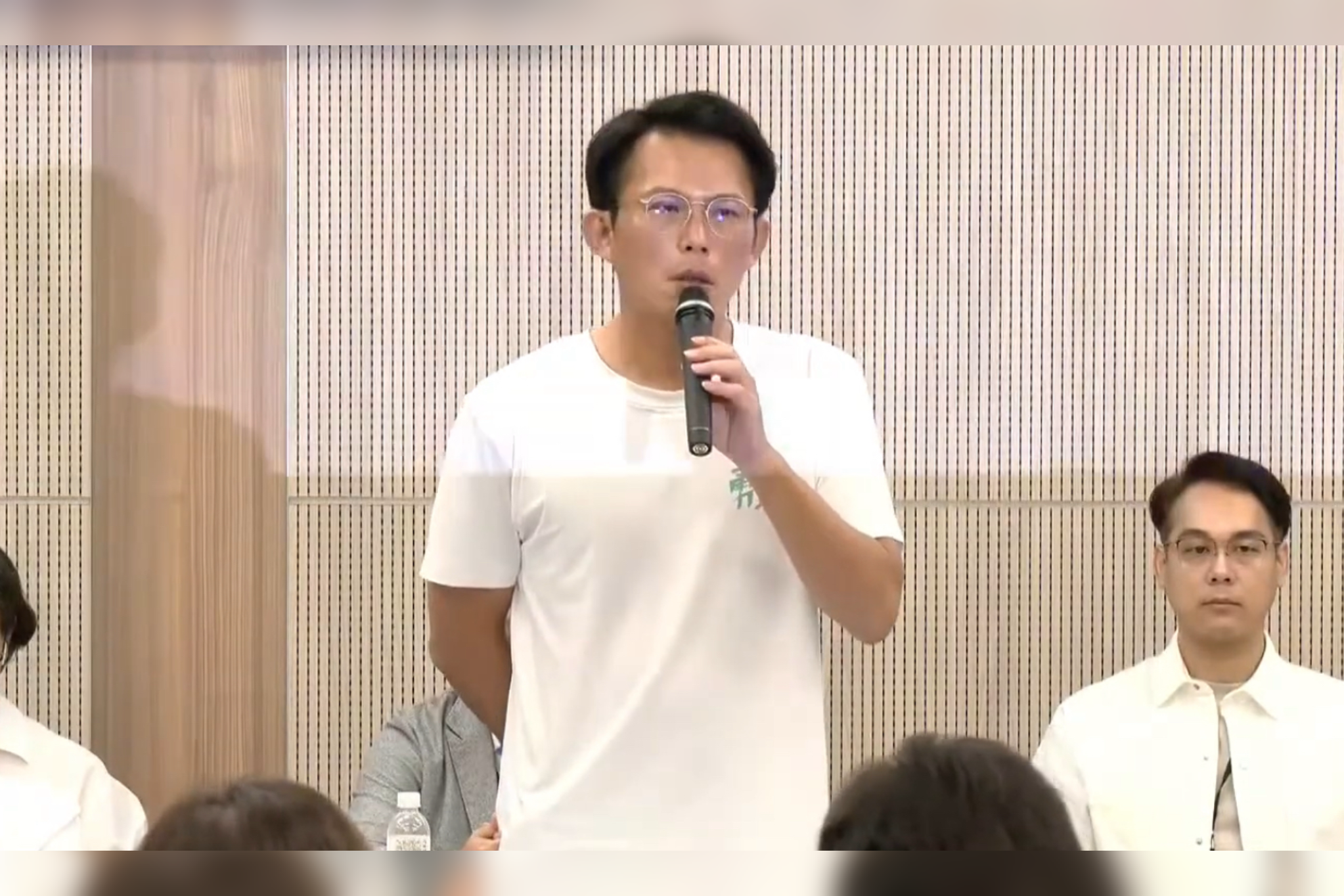 黨代表大會登場　黃國昌談「2年條款」：民眾黨是有原則的政黨