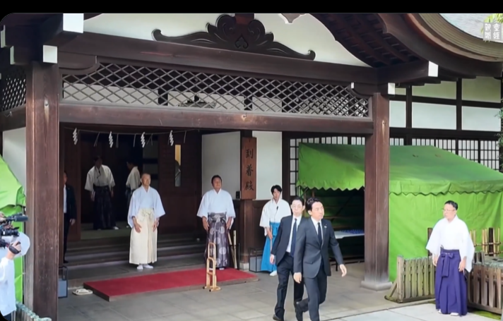 【梅花評論】不進神社的「參拜」：高市早苗的靖國方程式