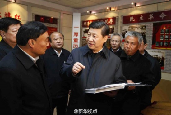 中共總書記習近平(中)多次提到,統一總不能一代一代拖下去。圖/取自新華視點