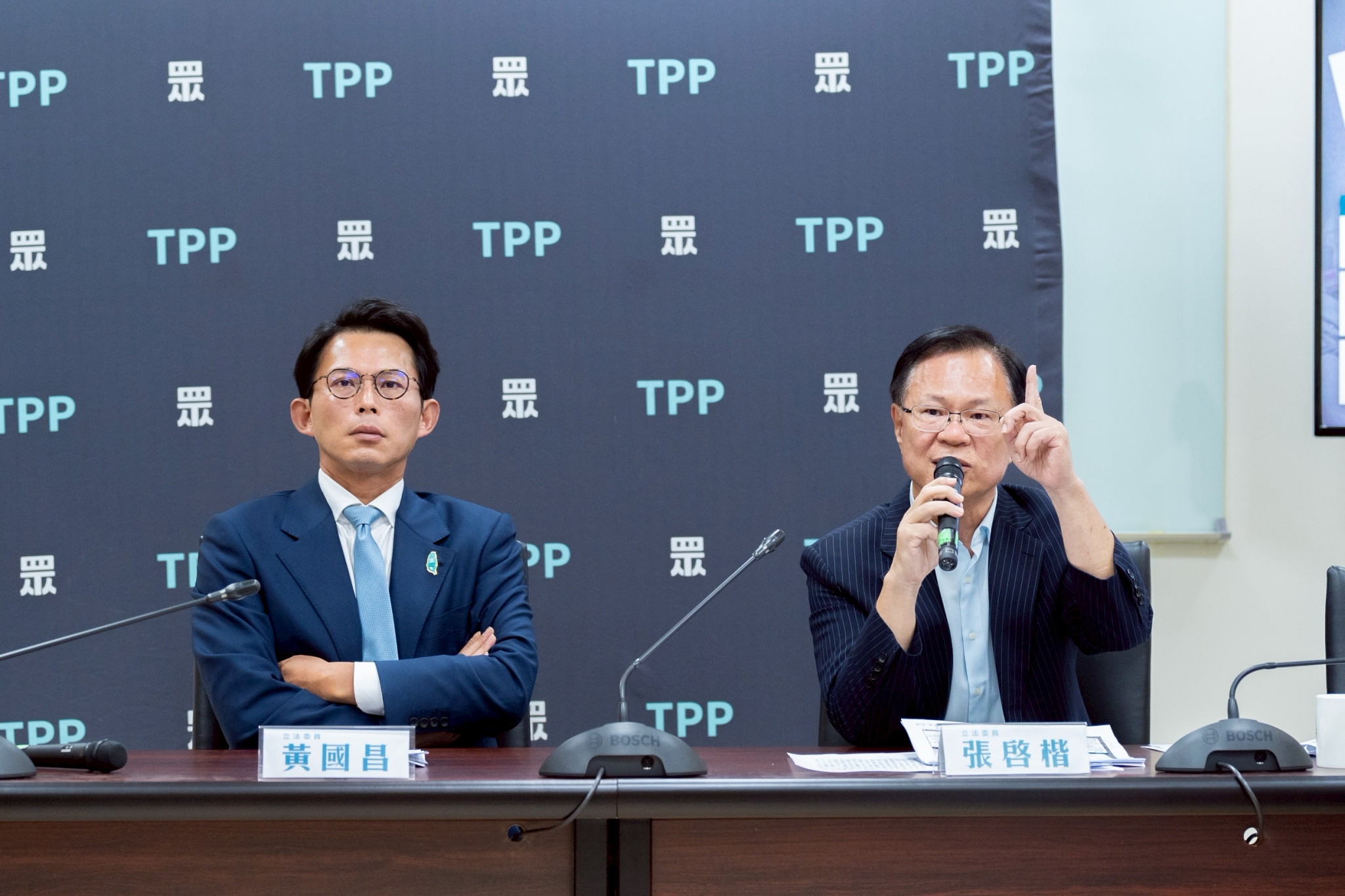 痛批鄭麗君關稅記者會不知所云 黃國昌：幾句廢話講一個多小時