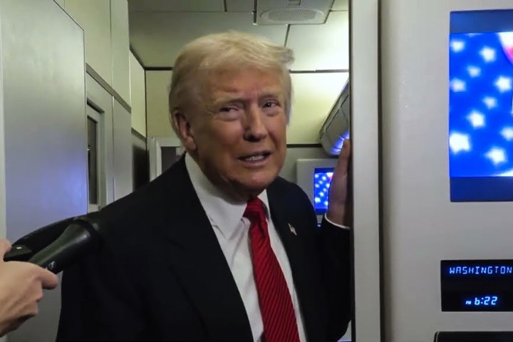 稱領先對手10年　川普：不會把輝達Blackwell晶片給別人