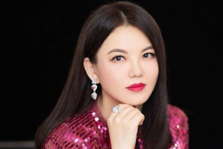 炫富過頭？陸網紅主持人李湘　多個社群帳號遭限制關注