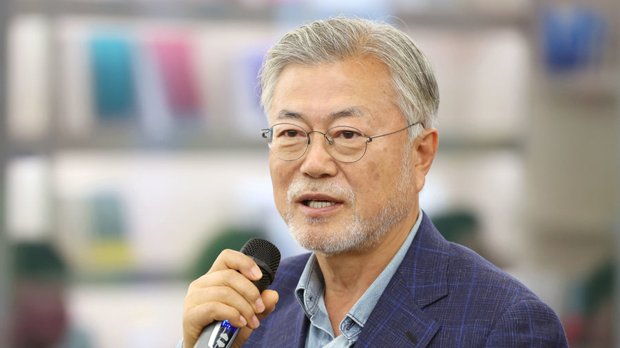 韓國前總統文在寅2022年卸任至今3年，圖為去年底所拍攝畫面，1953年生的他已顯老態。圖／取自上觀新聞