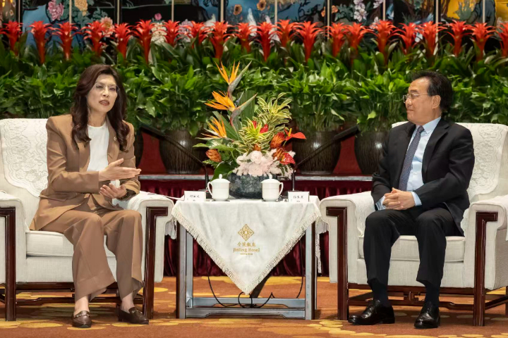 【鄭麗文訪陸】聚焦台商！鄭麗文會江蘇省委書記　信長星：倉卒留想念以後可多來