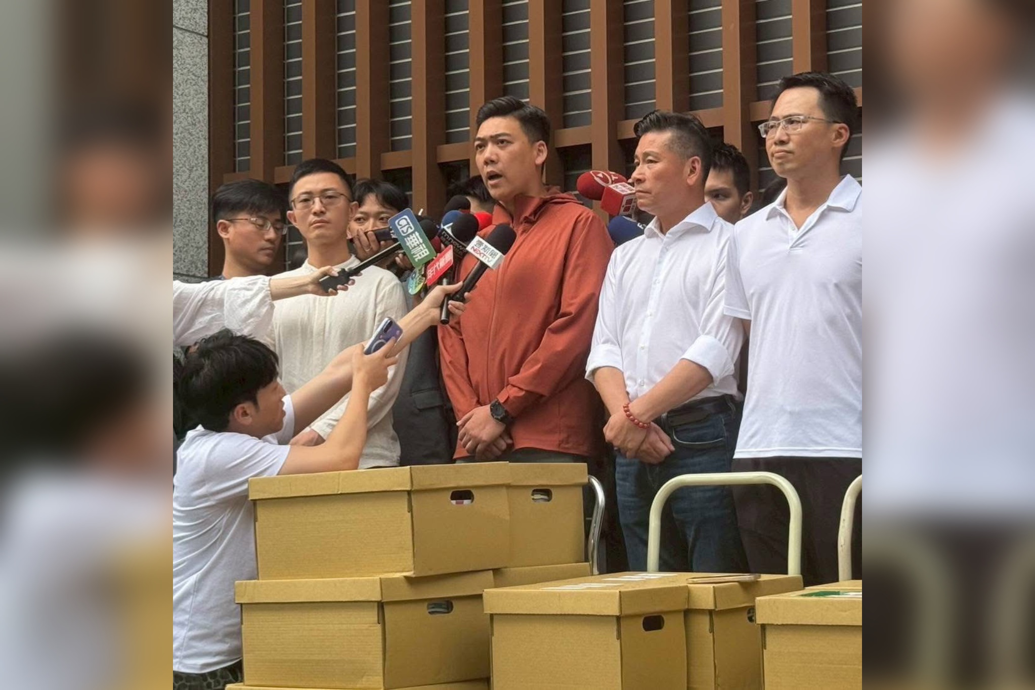 銷毀全部連署書　賴苡任：吳思瑤繼續表演才能實現政黨輪替 