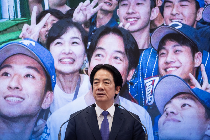 【梅花評論】治絲益棼！沒有中華民國論述的元旦演說