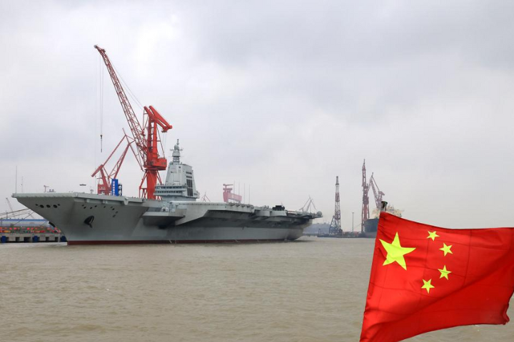 共軍：第三艘航母「福建艦」通過台灣海峽  赴南海展開訓練
