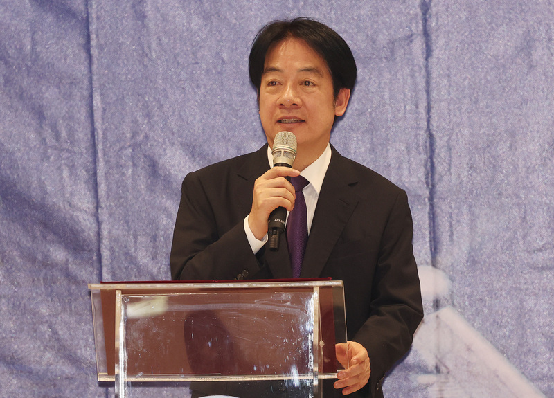 【總編輯專欄】從認同錯亂到失控：民進黨把台灣推向極權臨界點