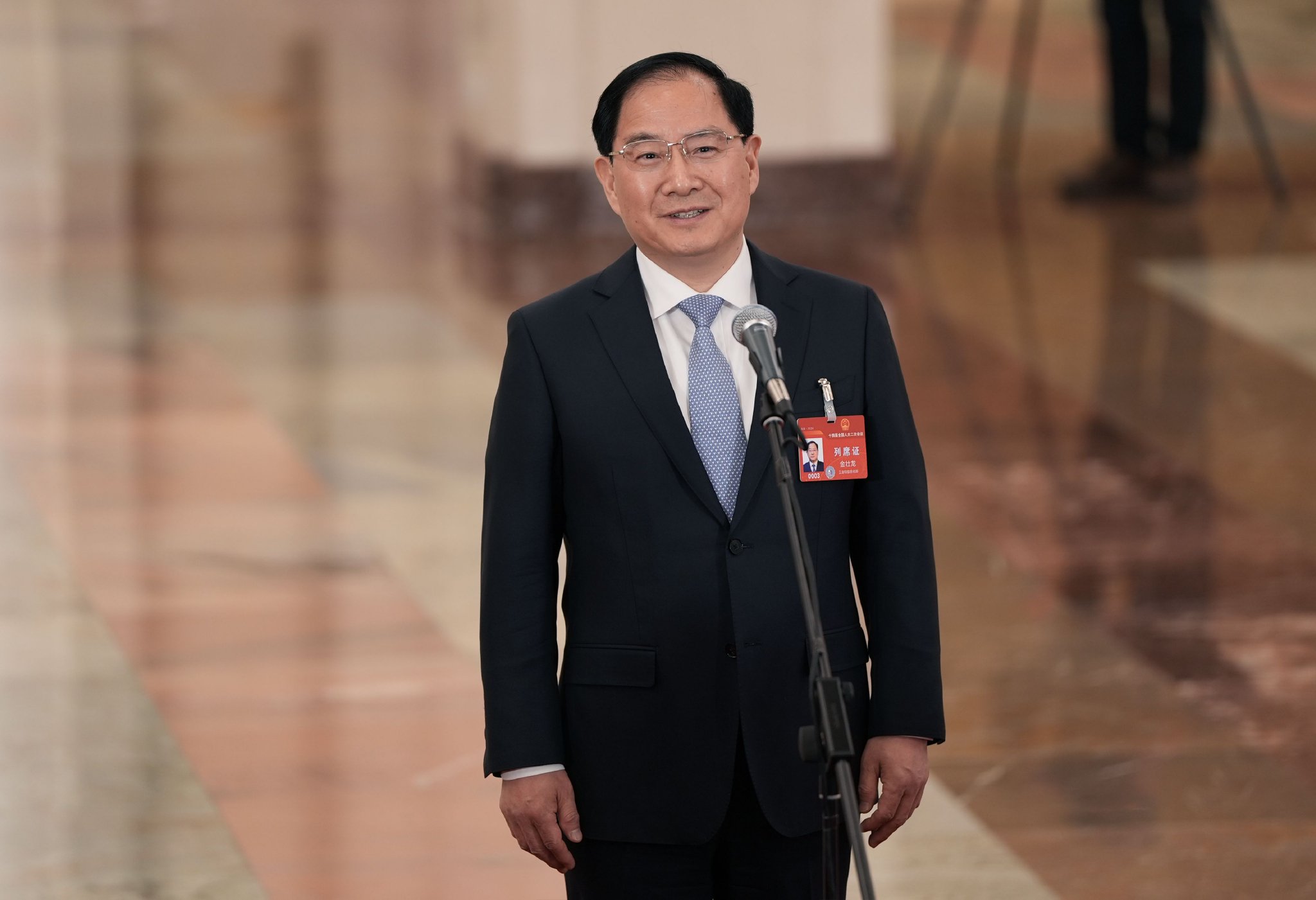 從軍工系統出身的大陸工業信息化部部長金壯龍，未出席6日召開的中紀委會大會引發爭議，似顯示中共軍工系統反腐仍續延燒。圖／取自證券日報網
