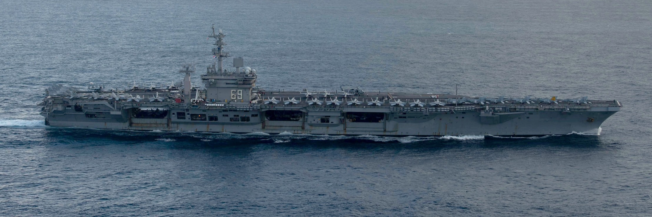 美國「艾森豪」號航母（USS Dwight D. Eisenhower CVN-69）1977年10月開始服役。圖/取自美國海軍官網