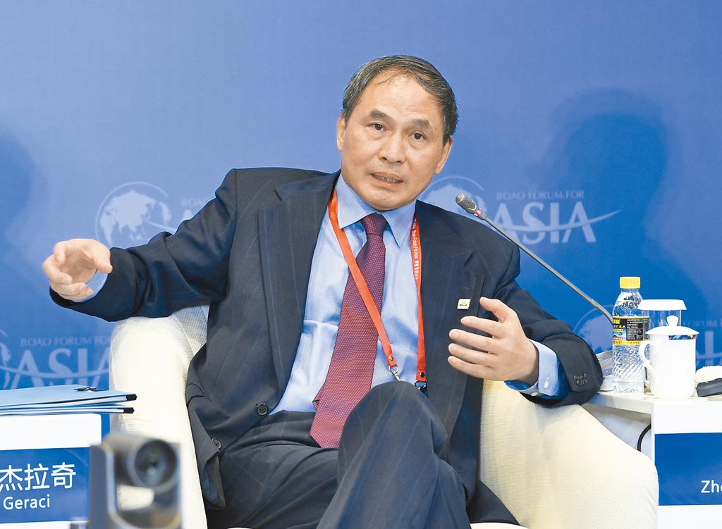 新加坡前國立大學教授鄭永年長期研究兩岸議題，現任香港中文大學講座教授、深圳前海國際事務學院院長。圖／取自新華社