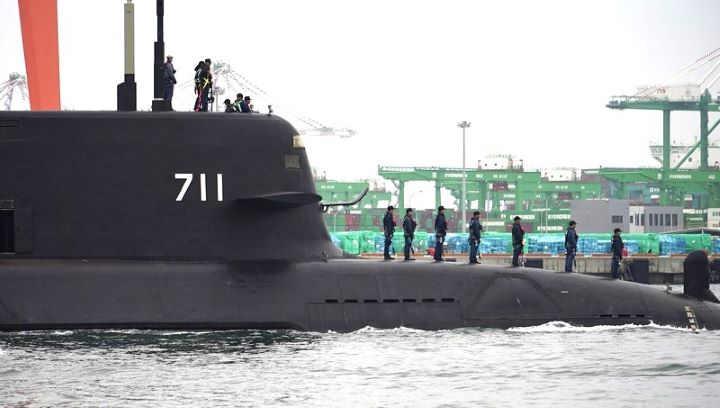 潛艦國造原型艦海鯤艦第8次潛航測試，主要是進行操雷射擊測試。圖/中央社