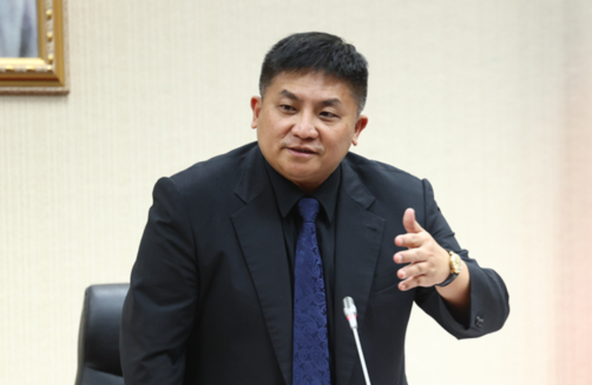 立院司法委員會召委吳宗憲表示，鄭文燦、柯文哲兩人被起訴，賴總統的連任計畫已經實現。圖/中央社
