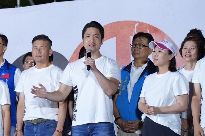 大罷免案北市5席全守住，台北市長蔣萬安密集為台北市5席國民黨立委站台輔選，親自掃街、造勢等，動員藍營基本盤全力應戰，成為此役的最大助攻者之一。圖/記者梁鴻欣攝