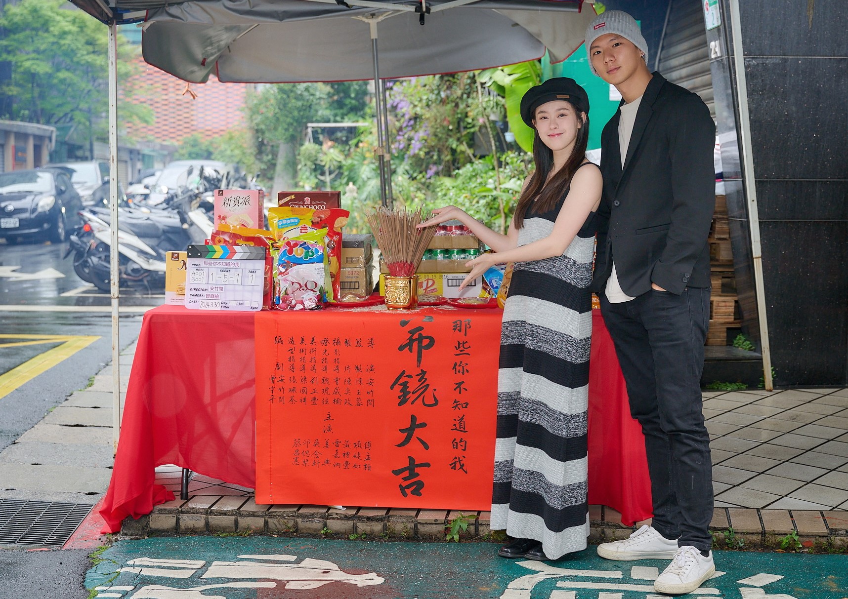 吳念軒(右）曾先後獲得金馬新人、金鐘奬男配角、台北電影節最佳男主角入圍肯定。邱偲琹（左）去年以《模仿犯》入圍金鐘最佳女配角。圖/vibio樂波時代提供