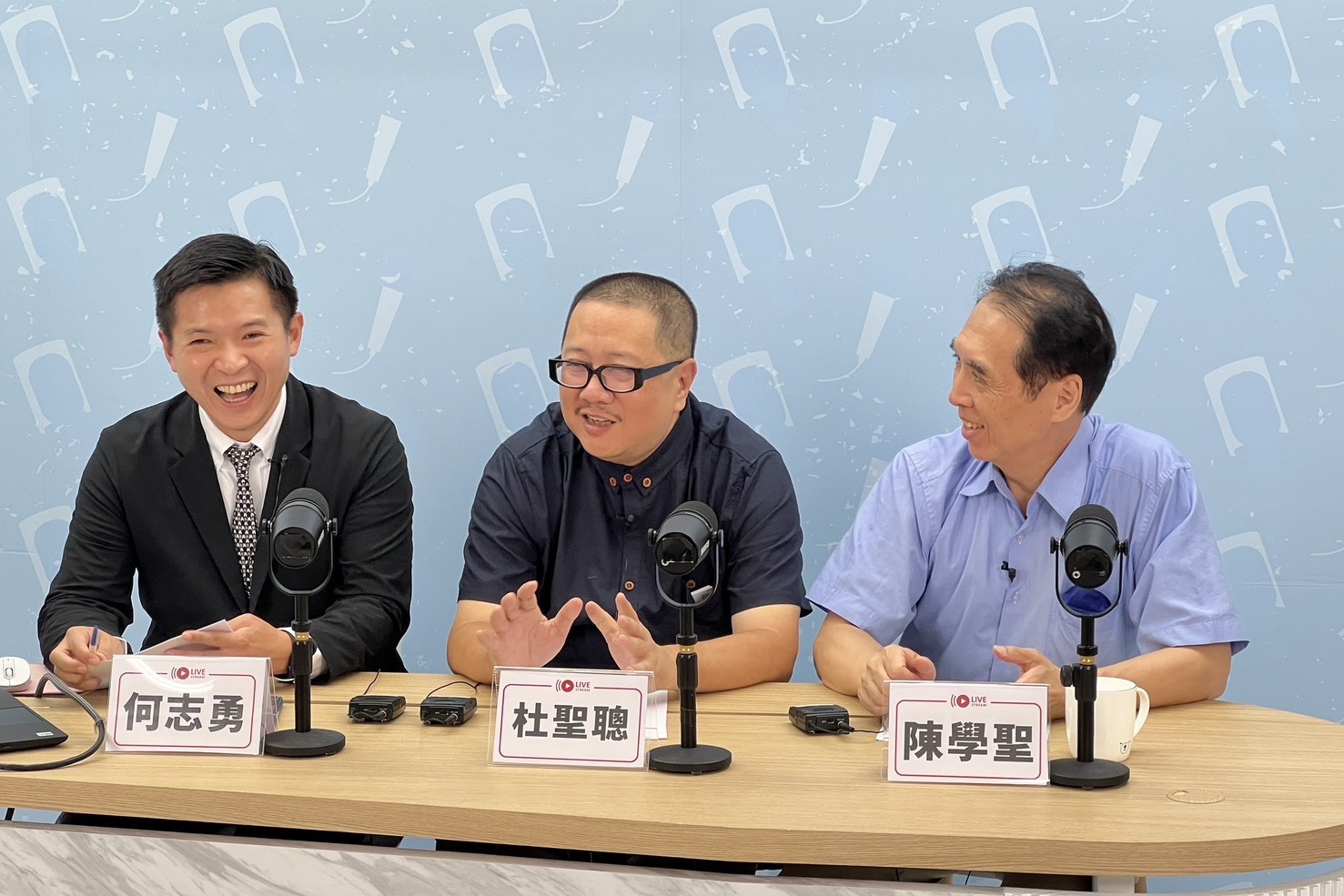 誰是國民黨最佳接班人？杜聖聰妙喻鄭麗文「如五月天主唱阿信」