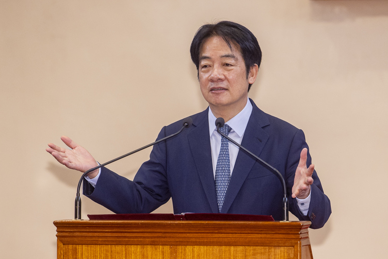 台灣民意基金會15日公布民調結果，總統賴清德不滿意度45.7％創下他上任以來新高，且不滿意度竟在1個月間上揚6.6個百分點。圖/中央社