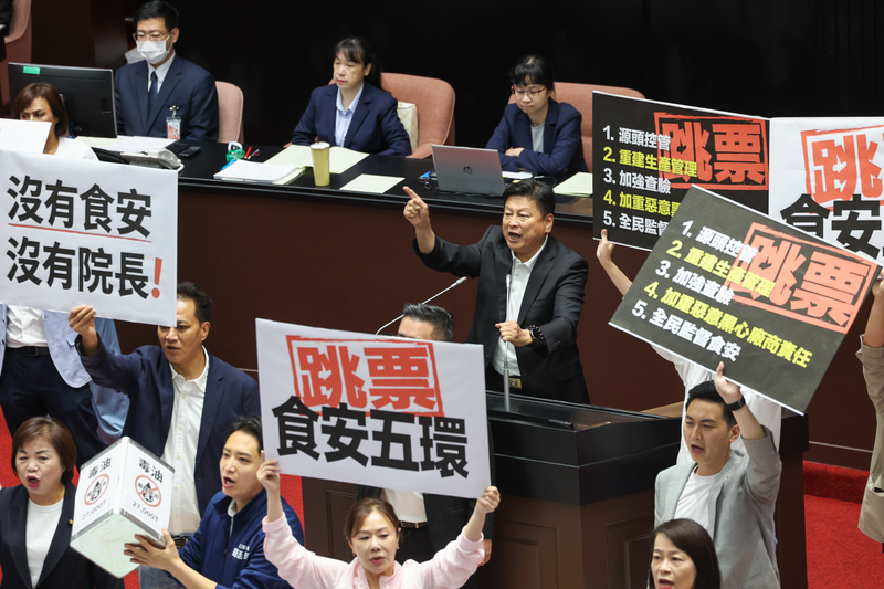 【毒油風暴】卓榮泰總算道歉　王鴻薇：綠營「打折式」負責輪到誰下台？