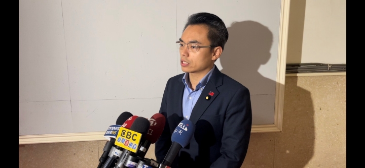 國民黨立院黨團書記長洪孟楷表示，我們對於院長的期待就是要公正客觀，不過黨團3長和院長的溝通都是暢通無阻。圖/林睿康攝