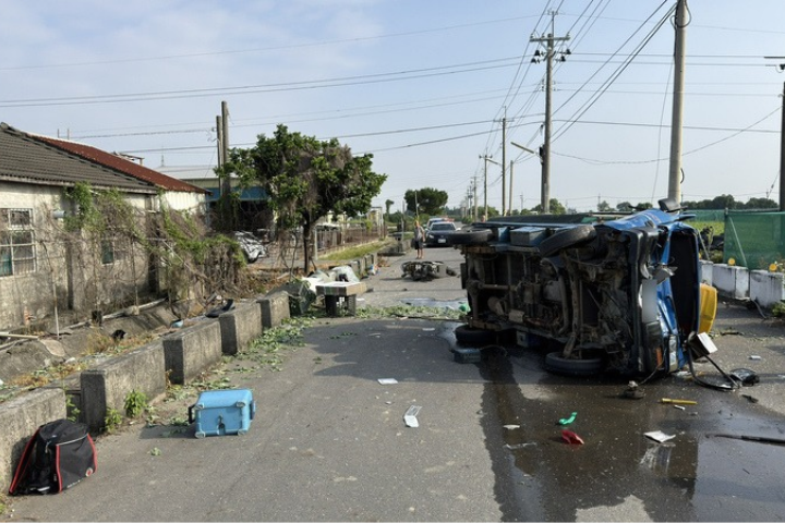 雲林無照失聯移工撞死人！近10萬黑戶犯罪「零成本」引網炸鍋：政府縱容