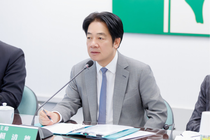 兼任民進黨主席的總統賴清德在中常會上為自家立委抱屈。圖/中央社