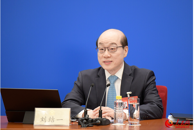 前國台辦主任劉結一3日主持全國政協首場記者會。圖/取自人民網