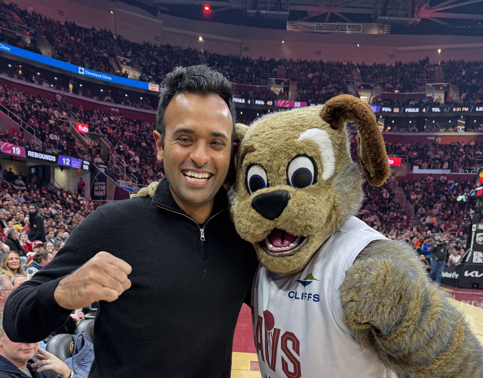 參與2024總統大選的拉馬斯瓦米曾表示，美國可能在特定時程前強力支持台灣，但隨著美國半導體自主能力提升，政策承諾可能調整。圖／取自Vivek Ramaswamy X