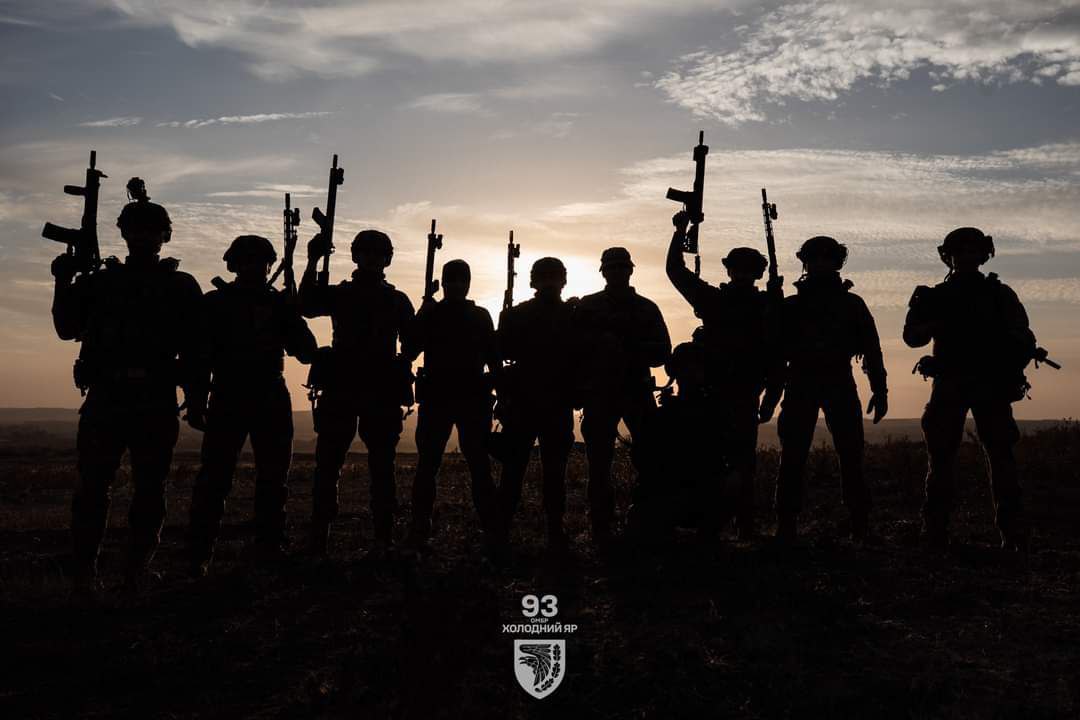 烏克蘭軍民血戰2年多，國破家亡，美國任候總統川普卻稱，要在24小時內結束烏克蘭戰爭。圖/取自烏克蘭國防部