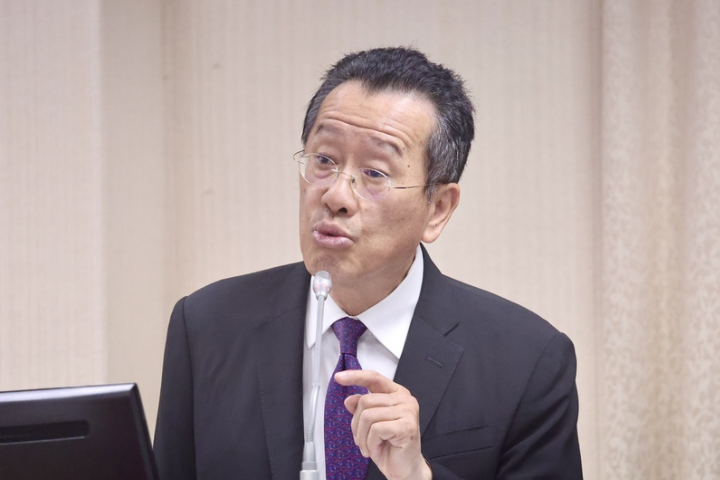 顧立雄證實：國軍衛哨「外包保全」　9處軍校9月起兩階段試辦
