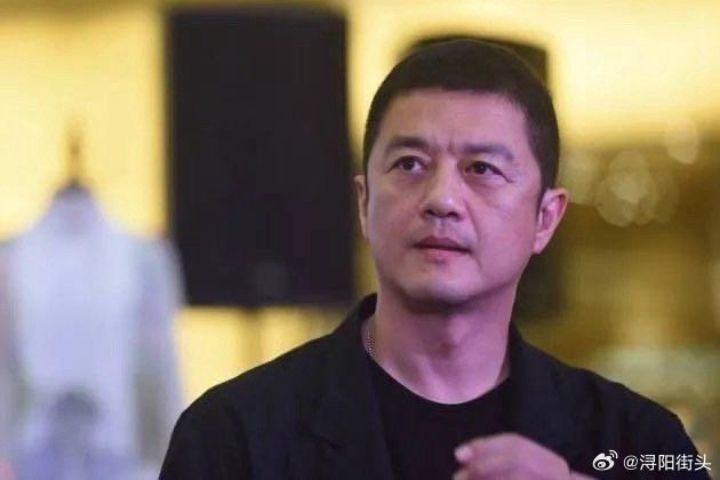 6小時賣出7.2億元普洱茶  李亞鵬直播登頂背後的「善意消費」