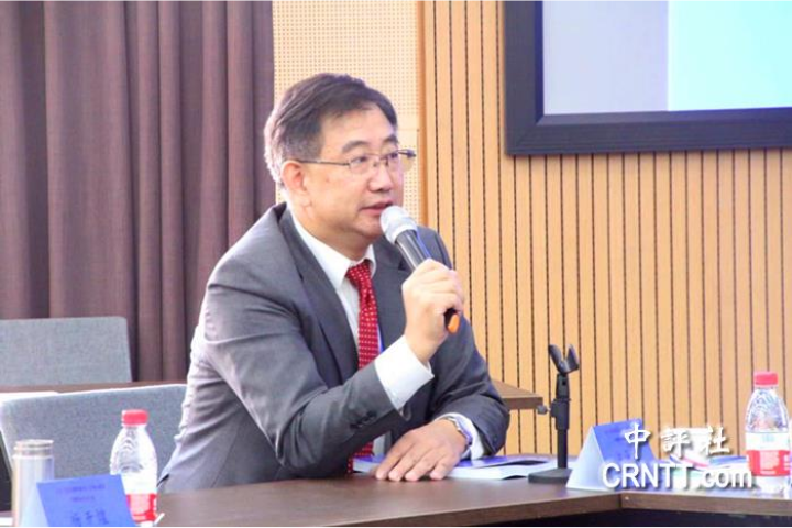 上海東亞所研究員包承柯承認為，民進黨當局不斷挑動「台獨」議題、拒絕交流磋商，實質是將台灣民眾推向對抗與危險。圖／取自中評社