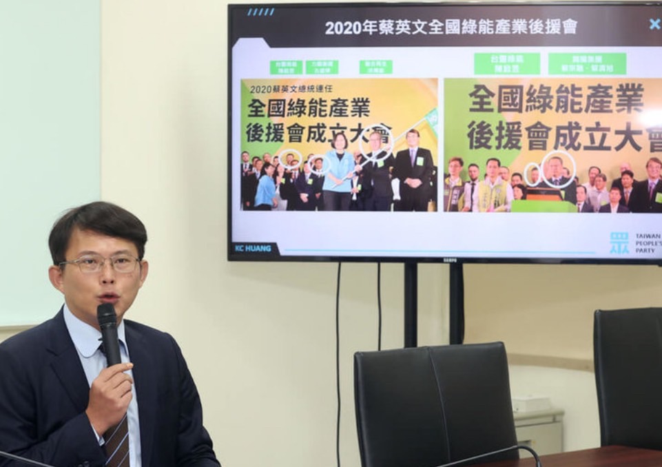 民眾黨立委黃國昌表示，民眾黨團會照柯文哲指示團進團出。圖／中央社