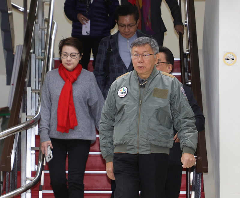 面對國會龍頭選舉，民眾黨主席柯文哲今表示，國民兩黨正副院長選舉人應到黨團來溝通。圖／中央社