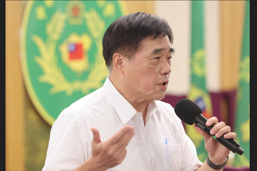 卓伯源抗議中天新聞排除特定參選人參加辯論 郝龍斌、鄭麗文表示認同