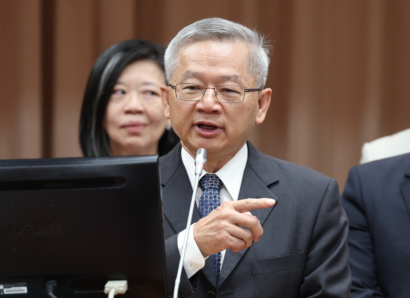 立法院教育及文化委員會23日邀請國科會主委吳誠文（前）列席報告業務概況並備質詢。圖/中央社