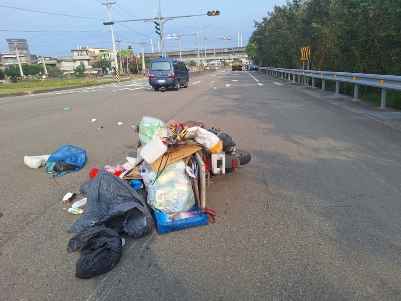 苗栗日前發生一起汽機車碰撞事故，導致女騎士不治身亡。圖/中央社