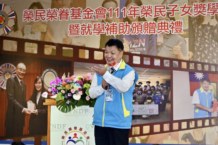 李文忠認為朝野不應互相抺黑抹紅，而是要建立真正對台灣有利的戰略構想。圖／取自退輔會