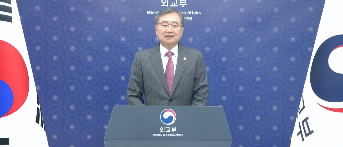 韓國外長趙顯與會發表演講表示,韓國將在增強國防能力、推動戰時作戰指揮權移交及北韓核問題外交上,持續與美保持高度協調。圖/取自CSIS官網