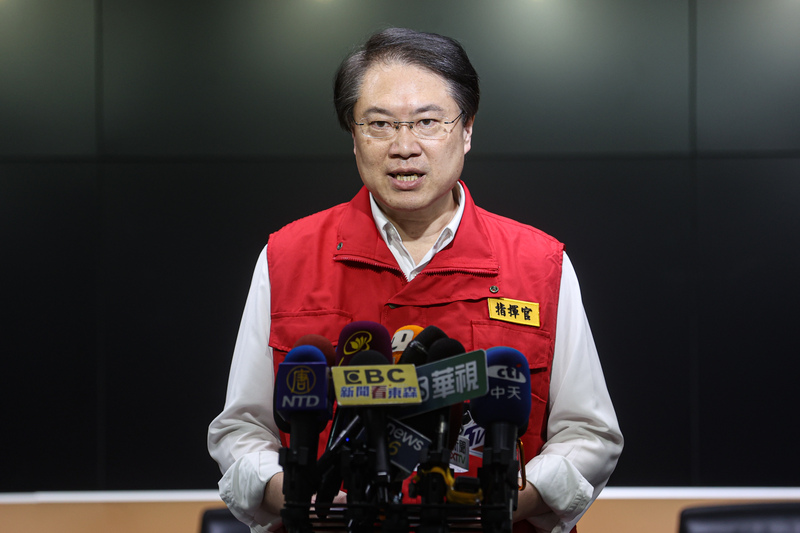 中央災害應變中心指揮官林右昌表示，土耳其團隊來台救災主要是看重其無人機救災經驗。圖為3日主持中央災害應變中心會後記者會。圖/ 中央社