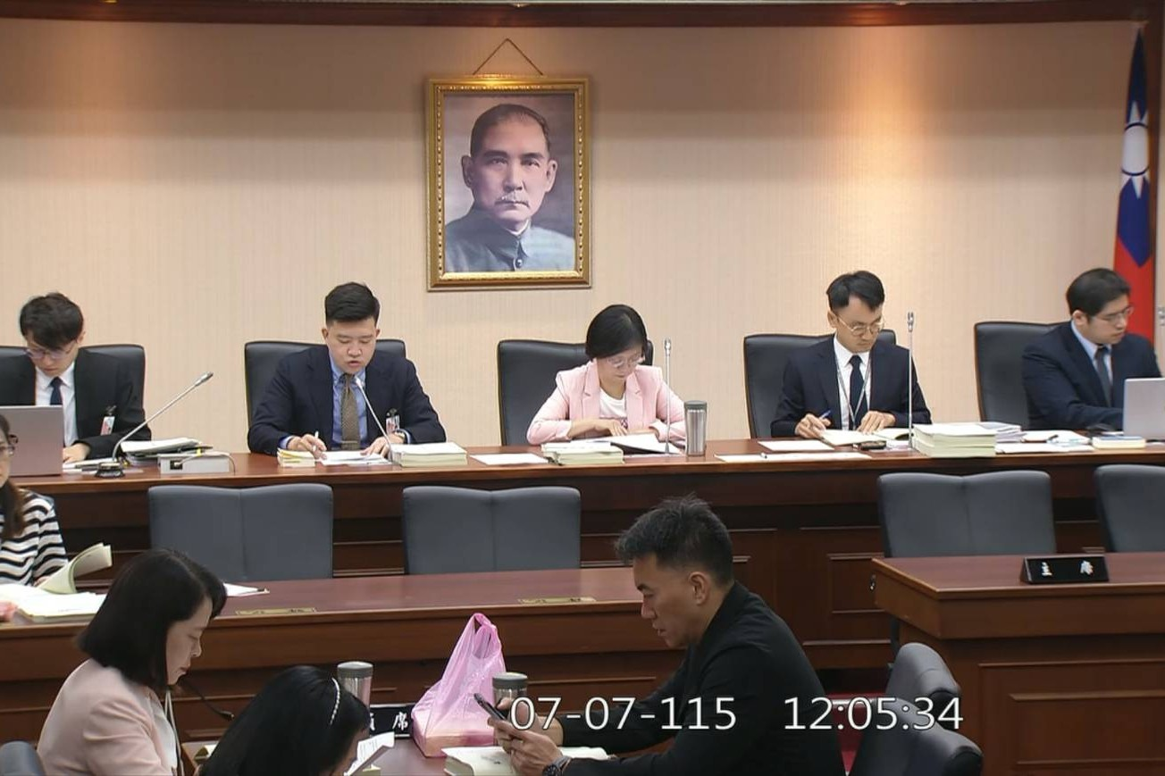 用AI公然侮辱死者　藍委提修《刑法》加重罰金