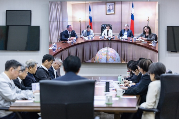 藍委質疑「總統府曝光蔡明彥在華府」合適？國安局解釋：有用意存在