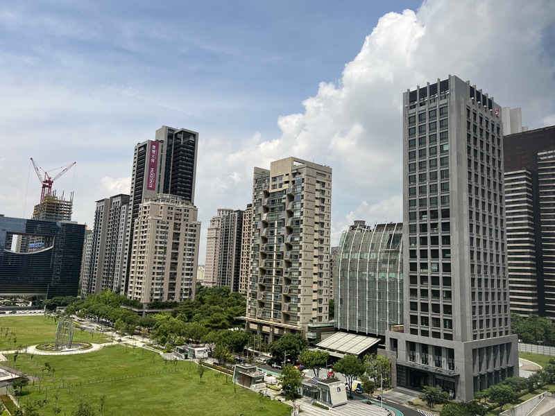 有專家學者民進黨政府推出的新青安政策其實是在助長房價。圖/中央社