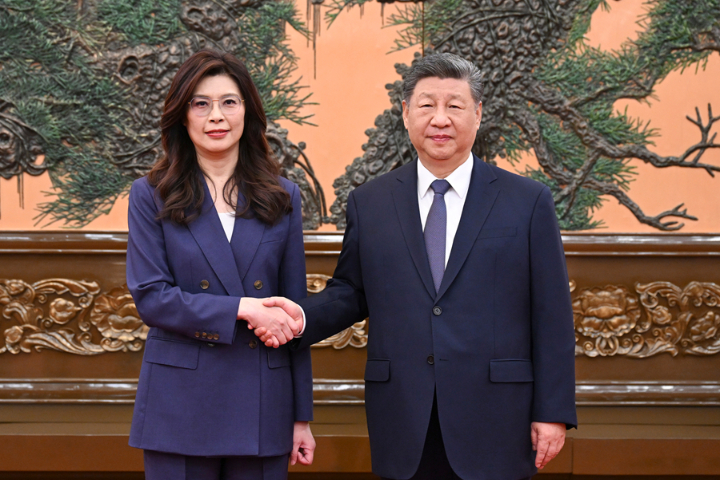 4月的鄭習會後，國民黨主席鄭麗文呼籲推動兩岸和平制度化。圖/取自新華社