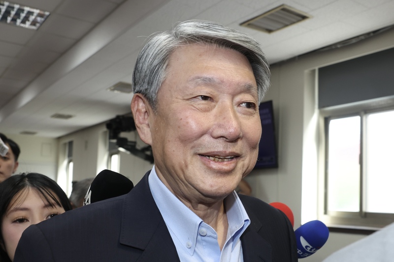 貼照片爆郭智輝頻繁接觸崇越高層  張斯綱：是否違反利益迴避