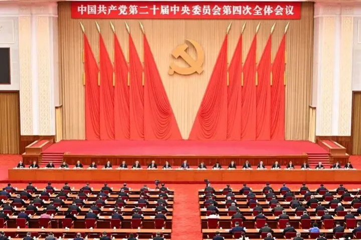 五中全會史上最大清洗潮！料撤30中央委員　軍方成重災區　習近平強化震懾迎21大