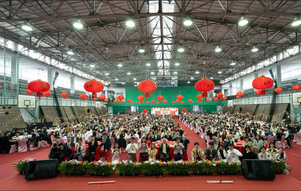 陸委會、台港合作策進會歲末與港澳大學生餐敘並揮毫同樂