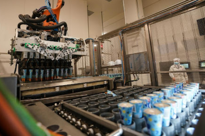 內外需求疲弱　大陸製造業PMI連8月收縮