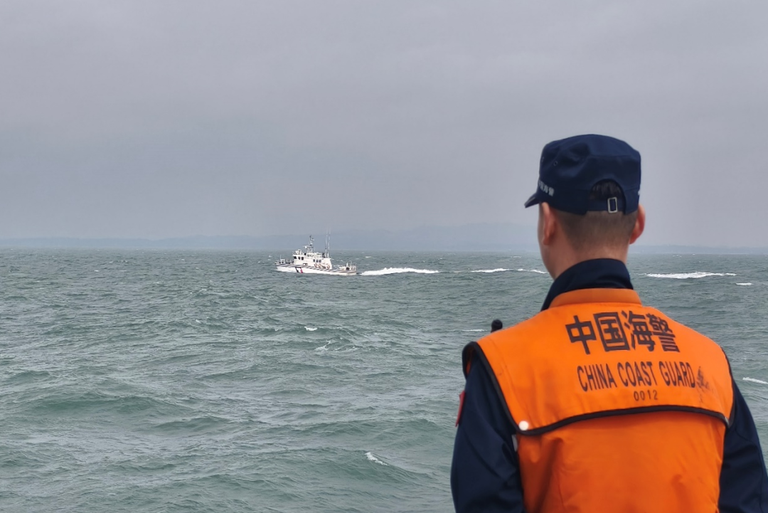大陸海警局今（3日）證實，大進滿漁船是因違反伏季休魚規定，且網具遠小於規定遭查扣。圖／取自中國海警