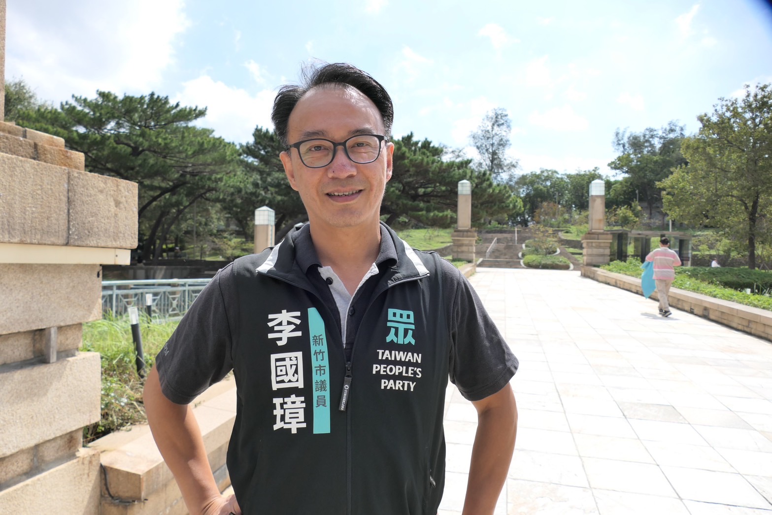 民眾黨新竹市黨部主委李國璋說，地院勘驗到的助理證詞將有助高虹安案情。圖/李欽文攝